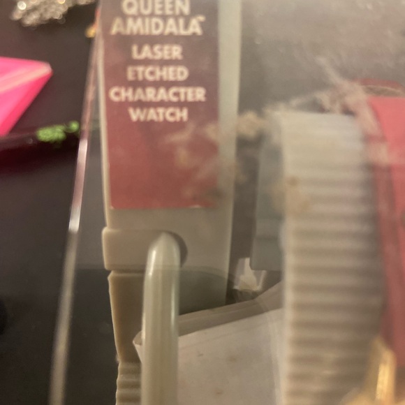 Vintage Star Wars Episode 1 Queen Amidala red collectors watch NIB - Picture 6 of 10